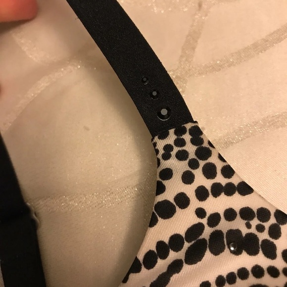 SOLD! Victoria’s Secret Animal Print Push Up Bra - Picture 5 of 7